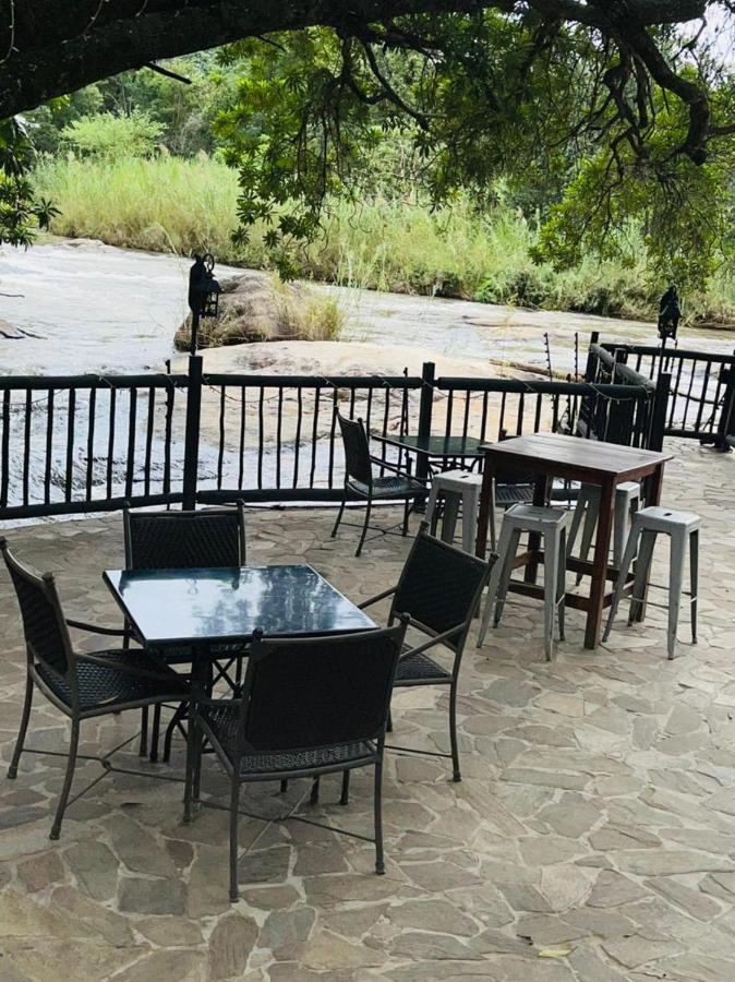 Inyamatane - Kruger Park Lodge Hazyview Bagian luar foto