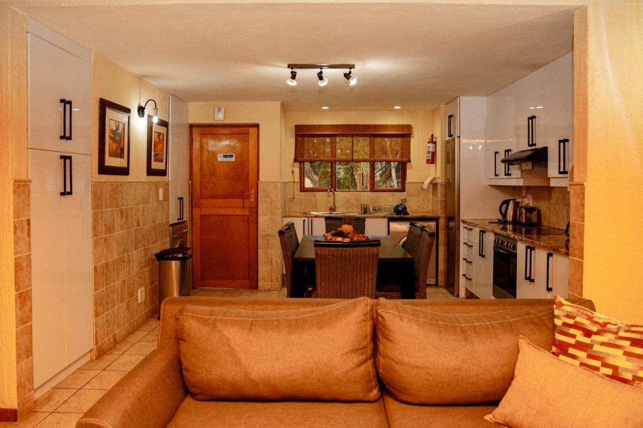 Inyamatane - Kruger Park Lodge Hazyview Bagian luar foto